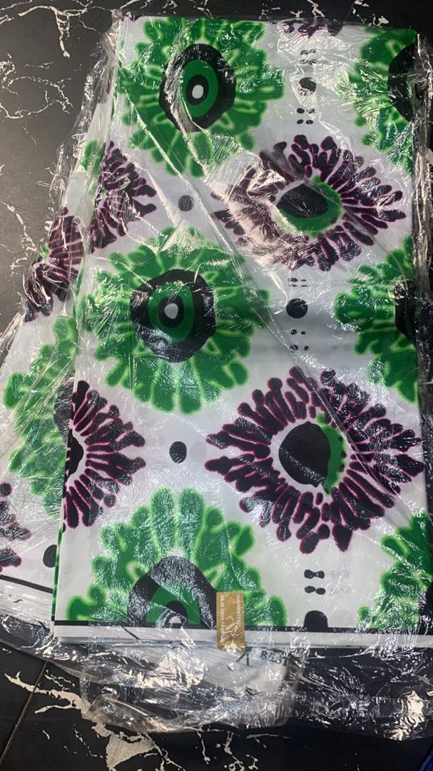 Green & Purple Tie-Dye Bloom Wax — 6 yards