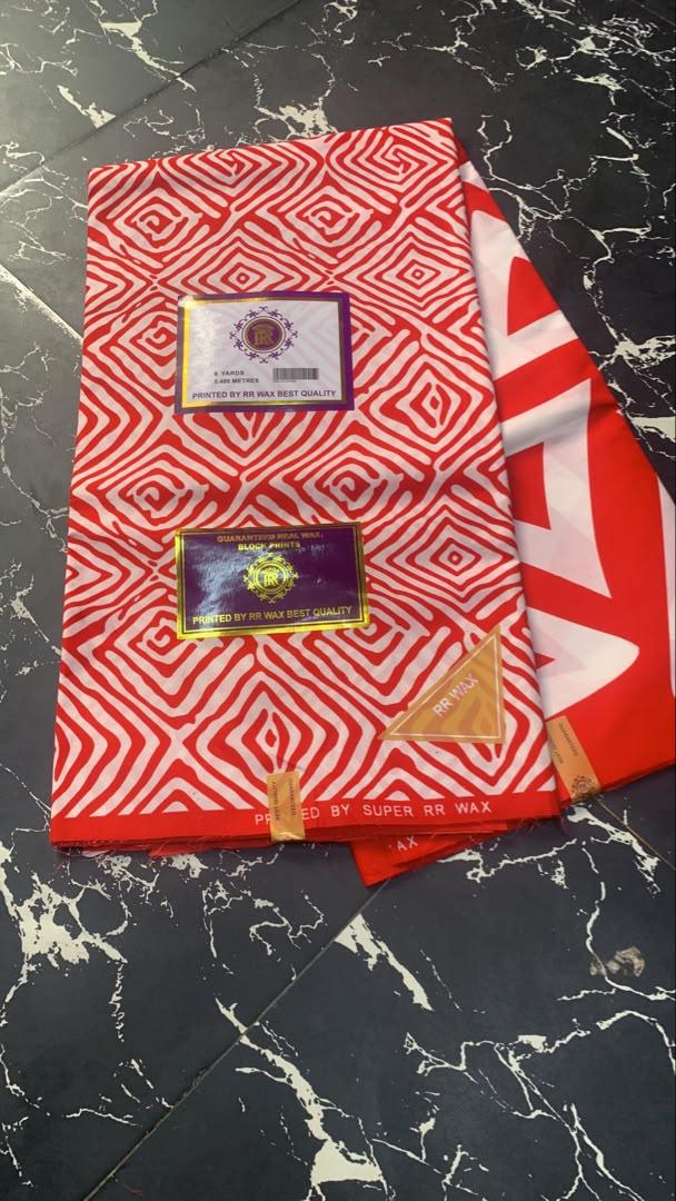 Red & White Zigzag RR Wax — 6 yards